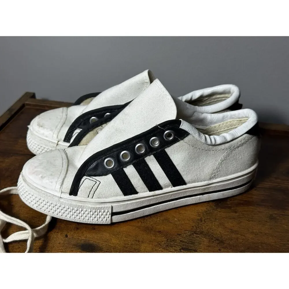 VTG 60s Converse Chuck Taylor Canvas Sneakers Made in USA Size 1.5 Rare 3 Stripe
